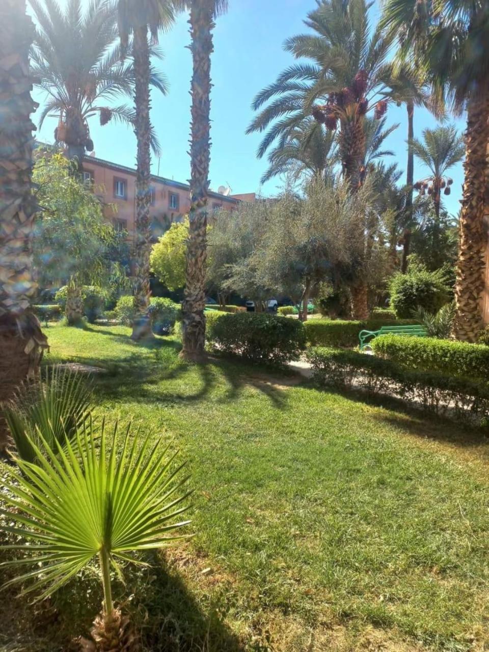 Appartement Dans Residence Avec Piscines Marrákes Kültér fotó